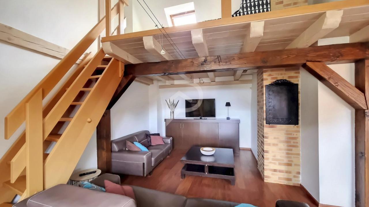 Villa Louisa Zellenberg Bagian luar foto