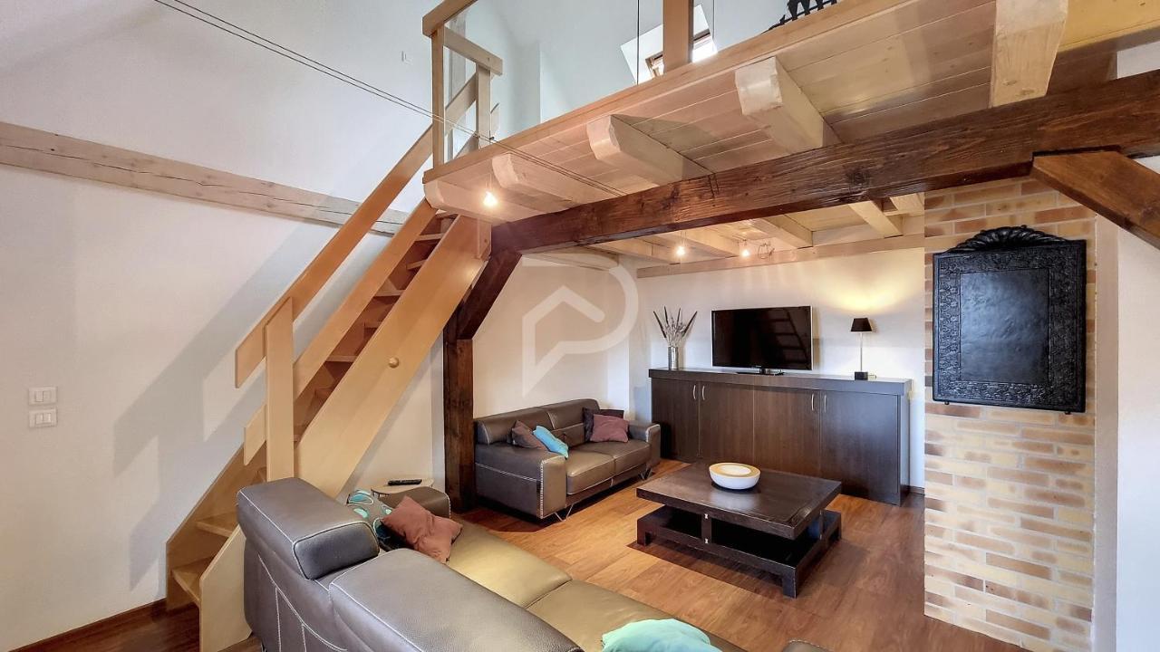 Villa Louisa Zellenberg Bagian luar foto